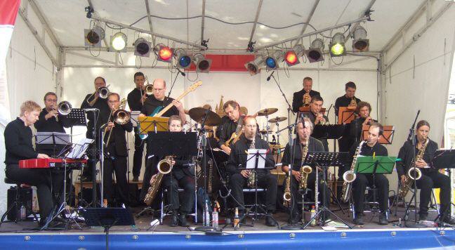 DOWNTOWN BIGBAND am 04.09.10